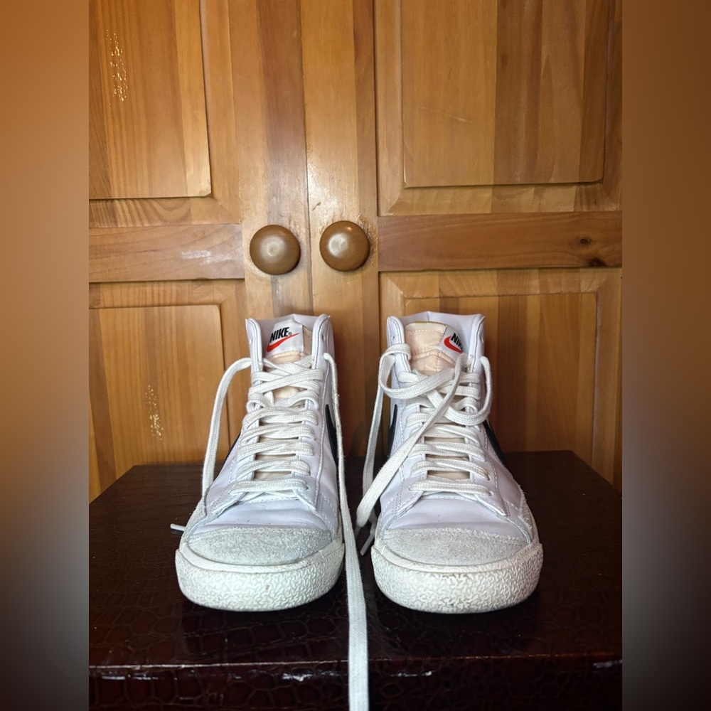 Nike Blazer '77 High-Top Sneaker- Women’s - Picture 5 of 9